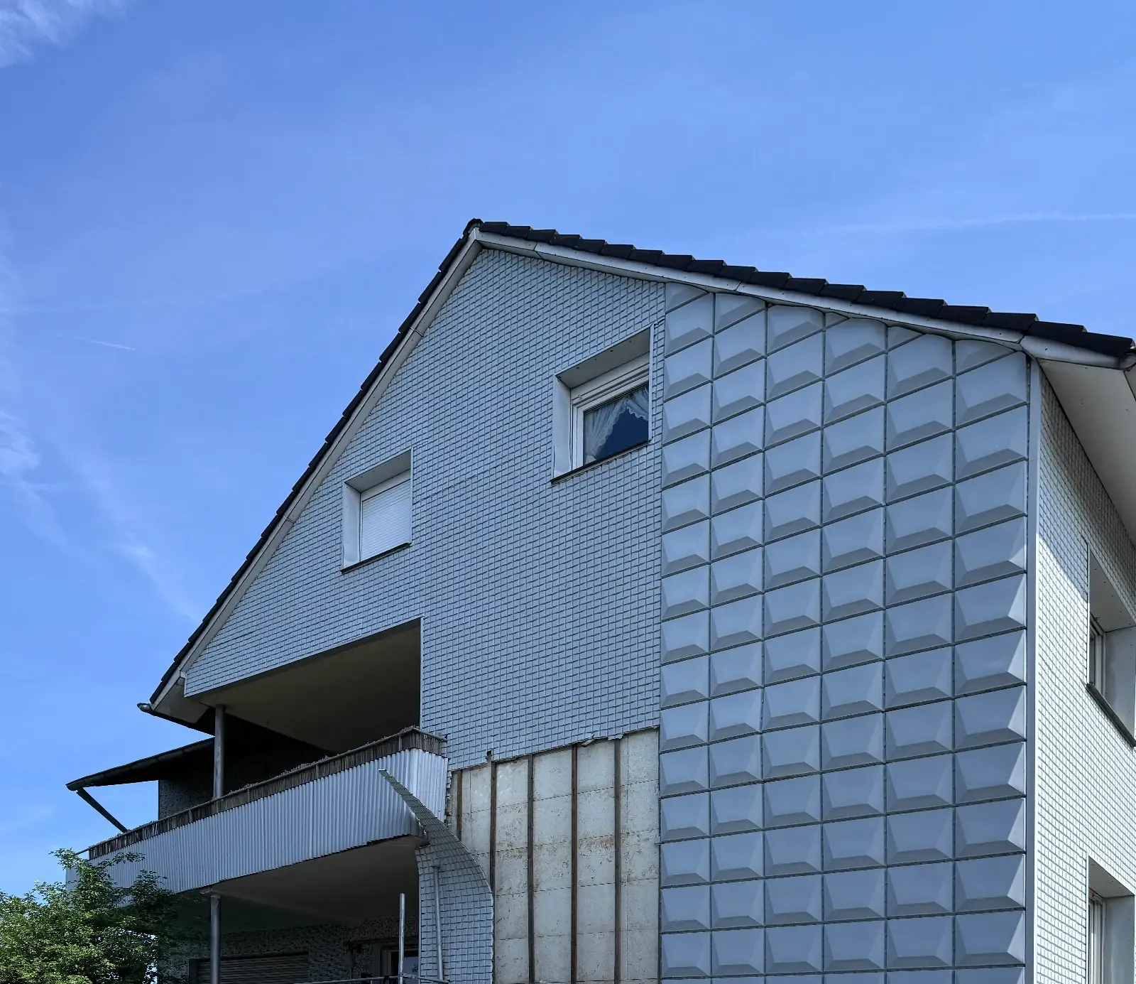 Mehrfamilienhaus — Fassadengestaltung